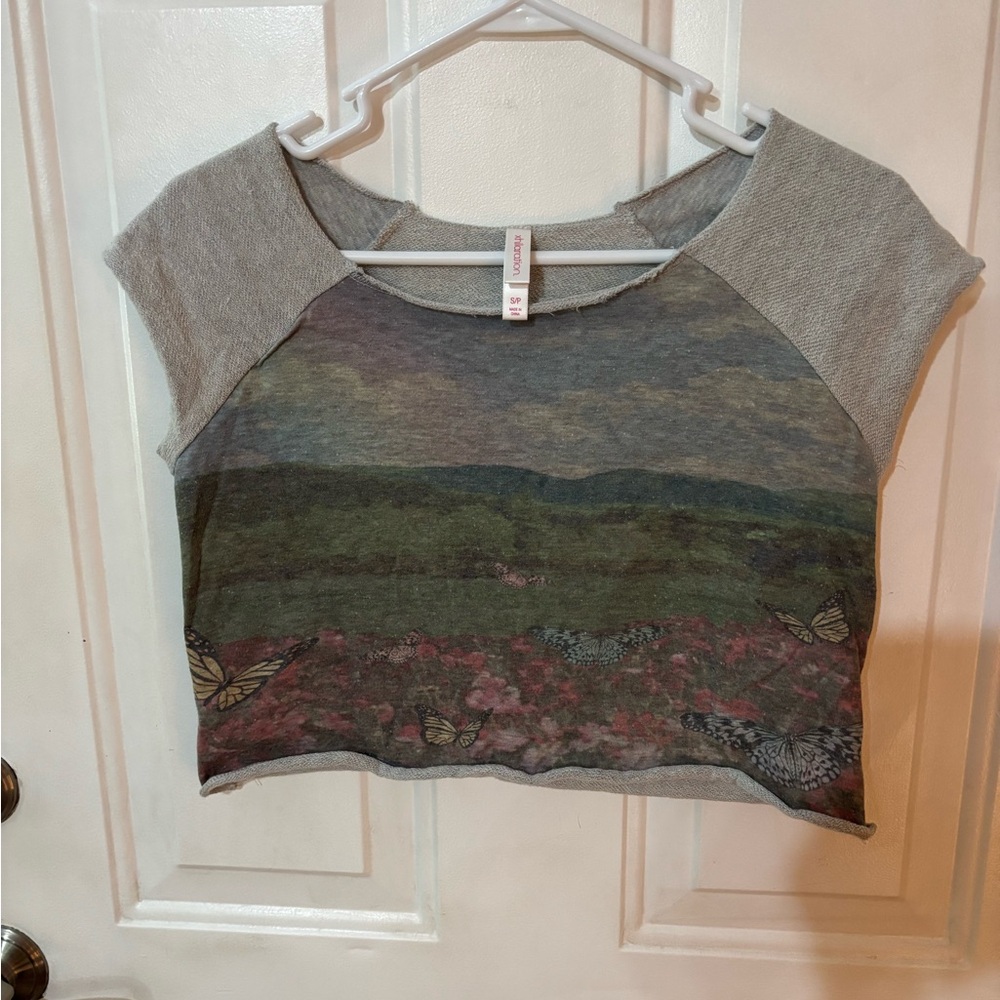 Xhilaration Short Sleeve Raglan Women’s Crop Top